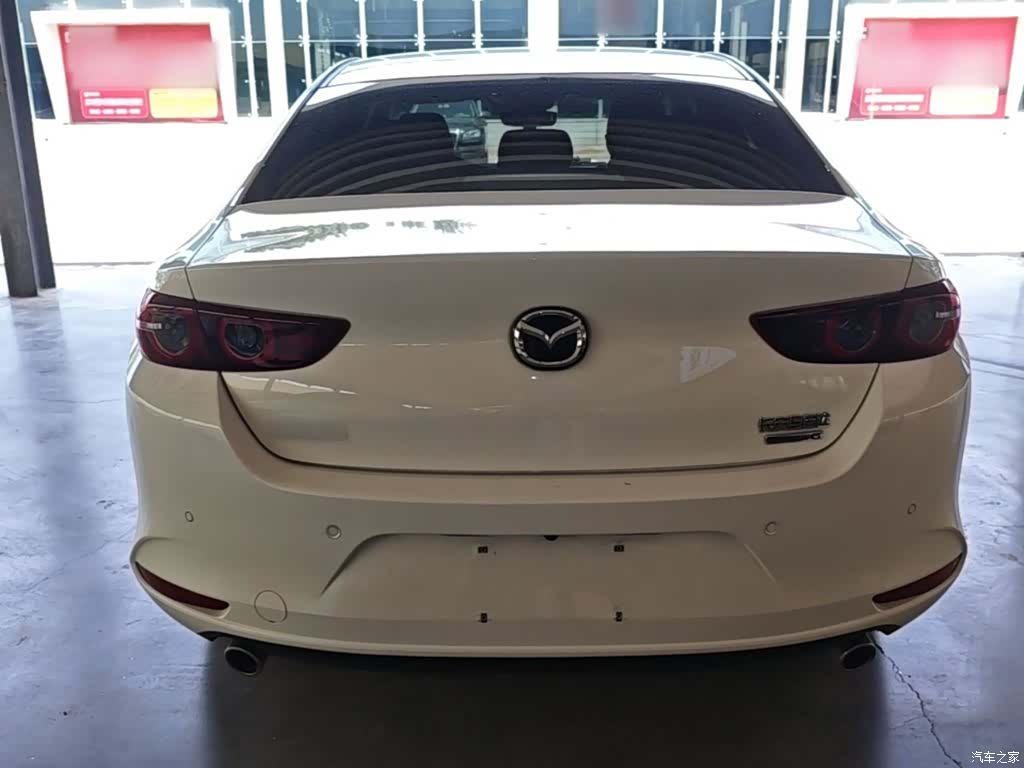 Mazda Mazda3, 2022 6