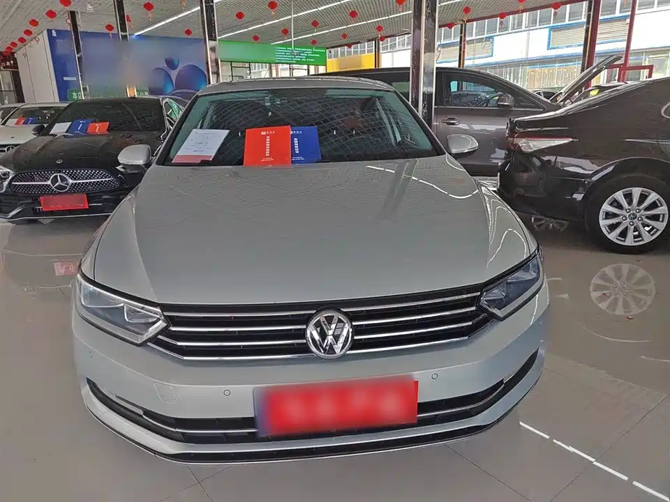 Volkswagen Magotan