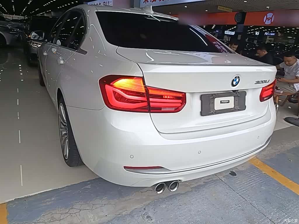 BMW 3 Series, 2019 все фото