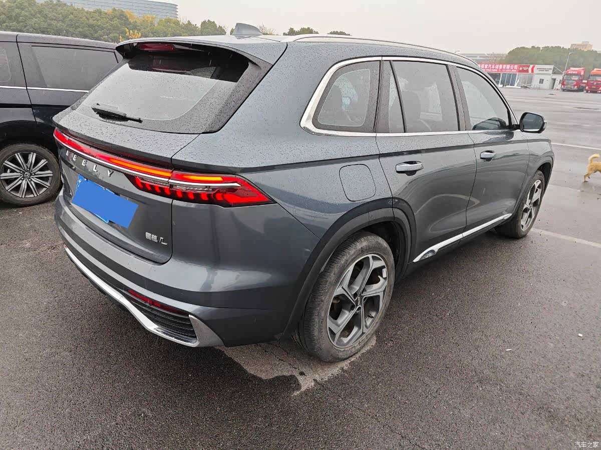 Geely Xingyue L, 2023 7