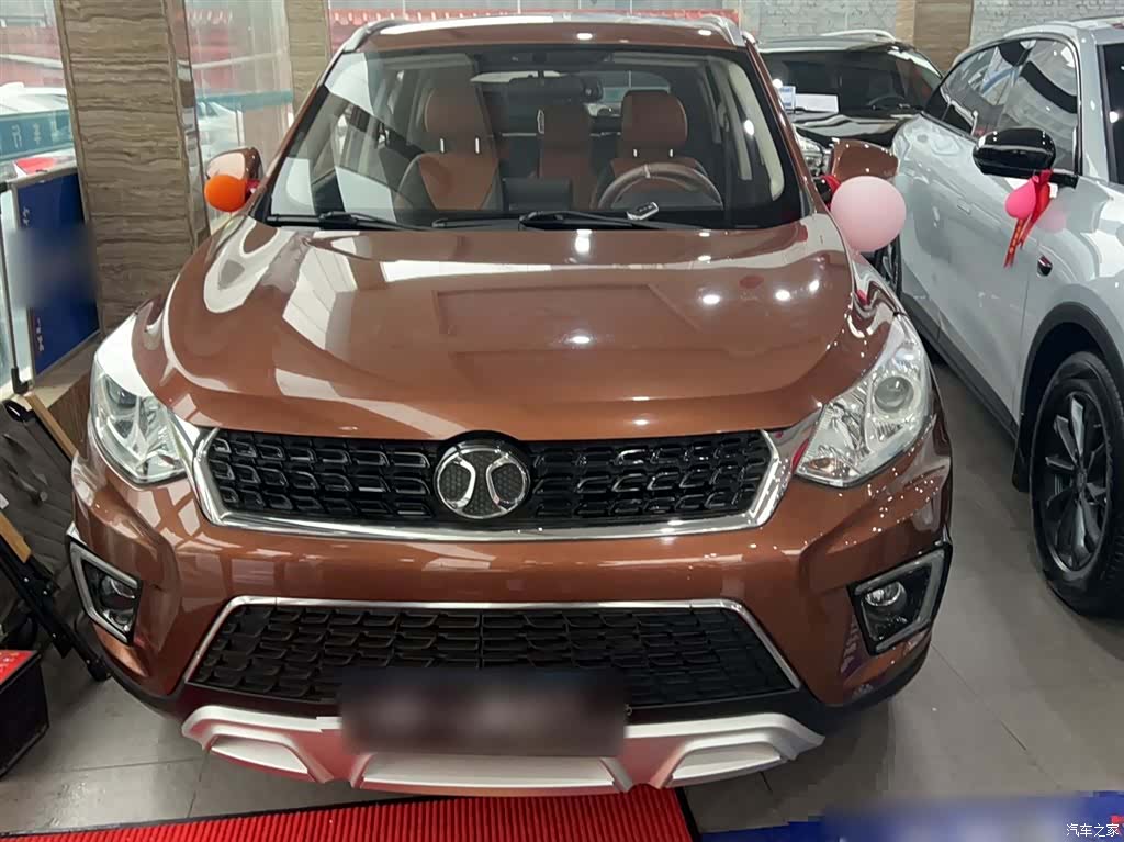 BAIC X35, 2018 6
