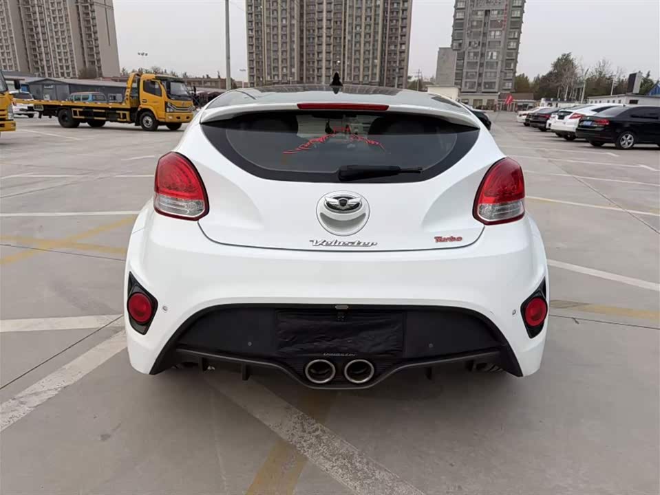 Hyundai Veloster