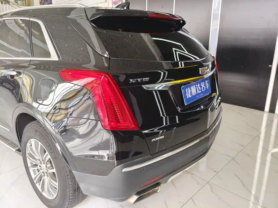 Cadillac XT5