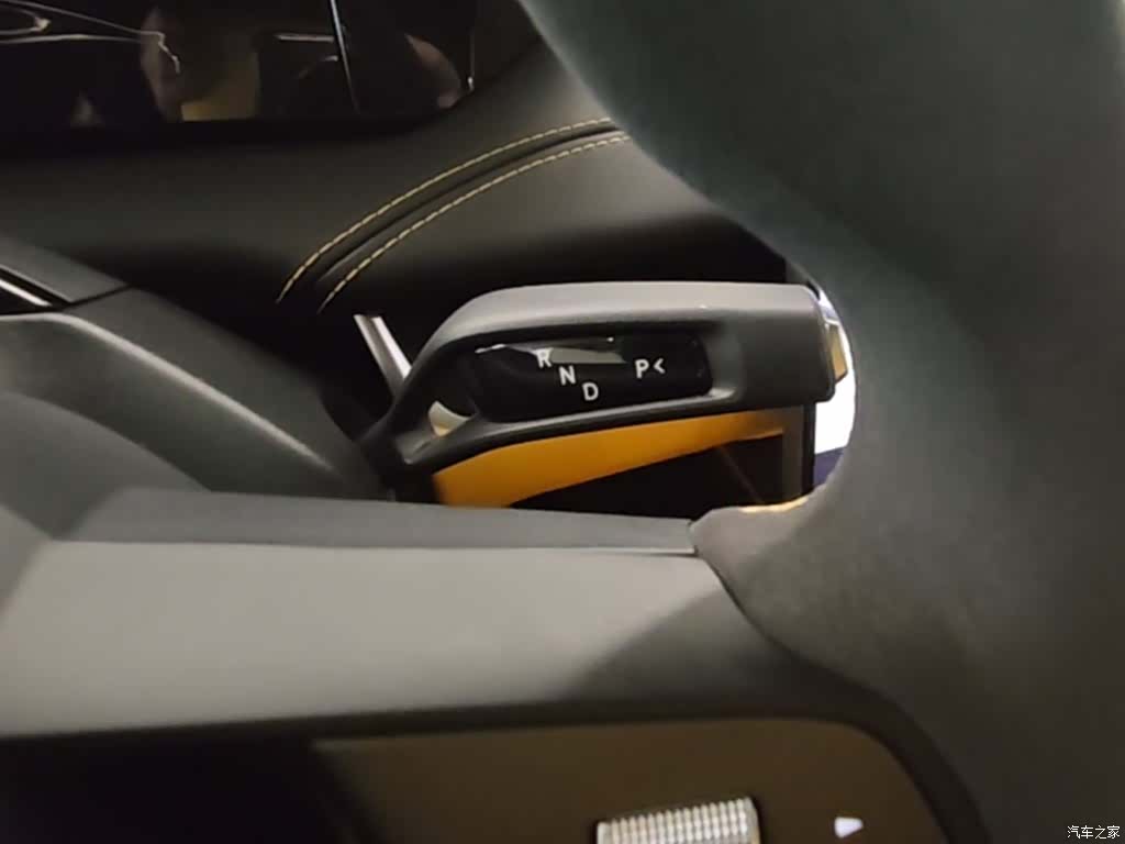 Xiaomi SU7, 2025 14