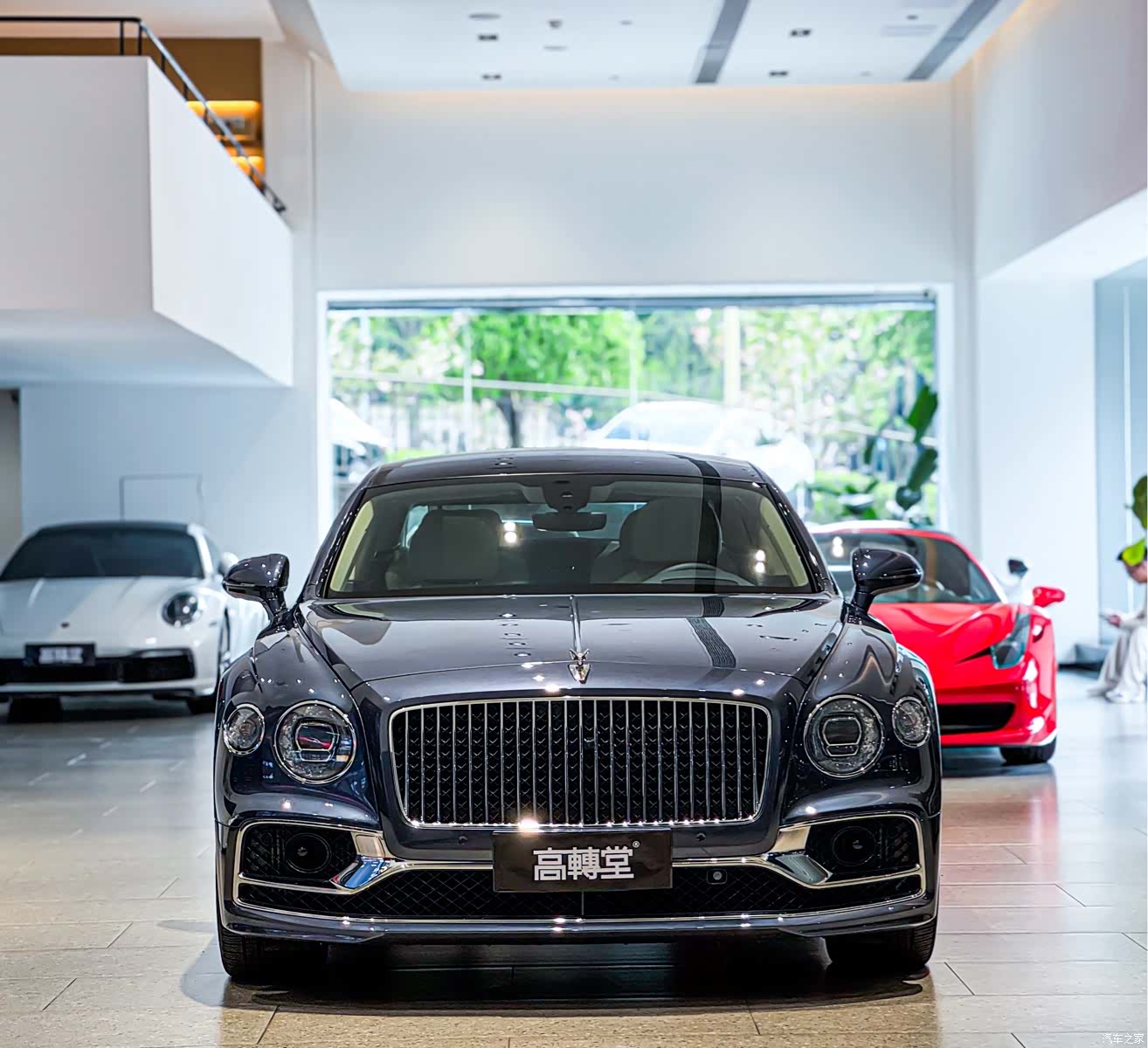 Bentley Flying Spur, 2020 2