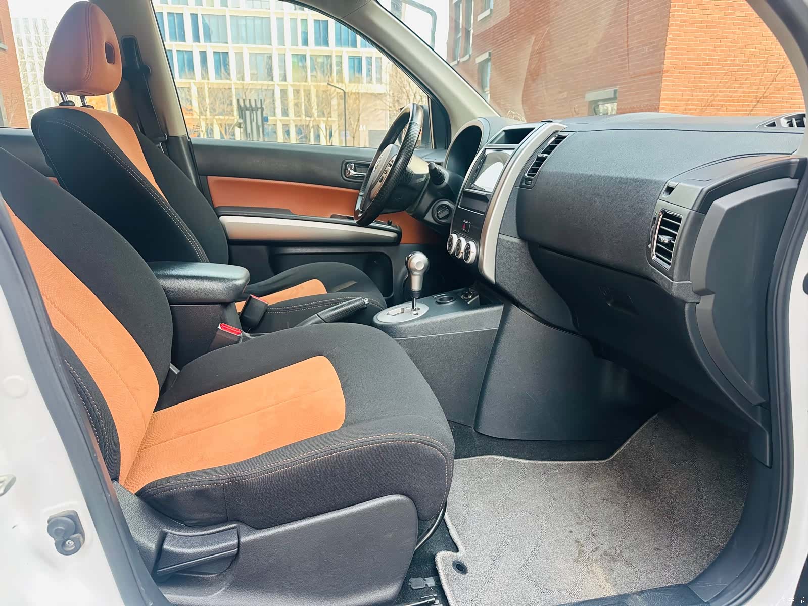 Nissan MX6, 2016 17
