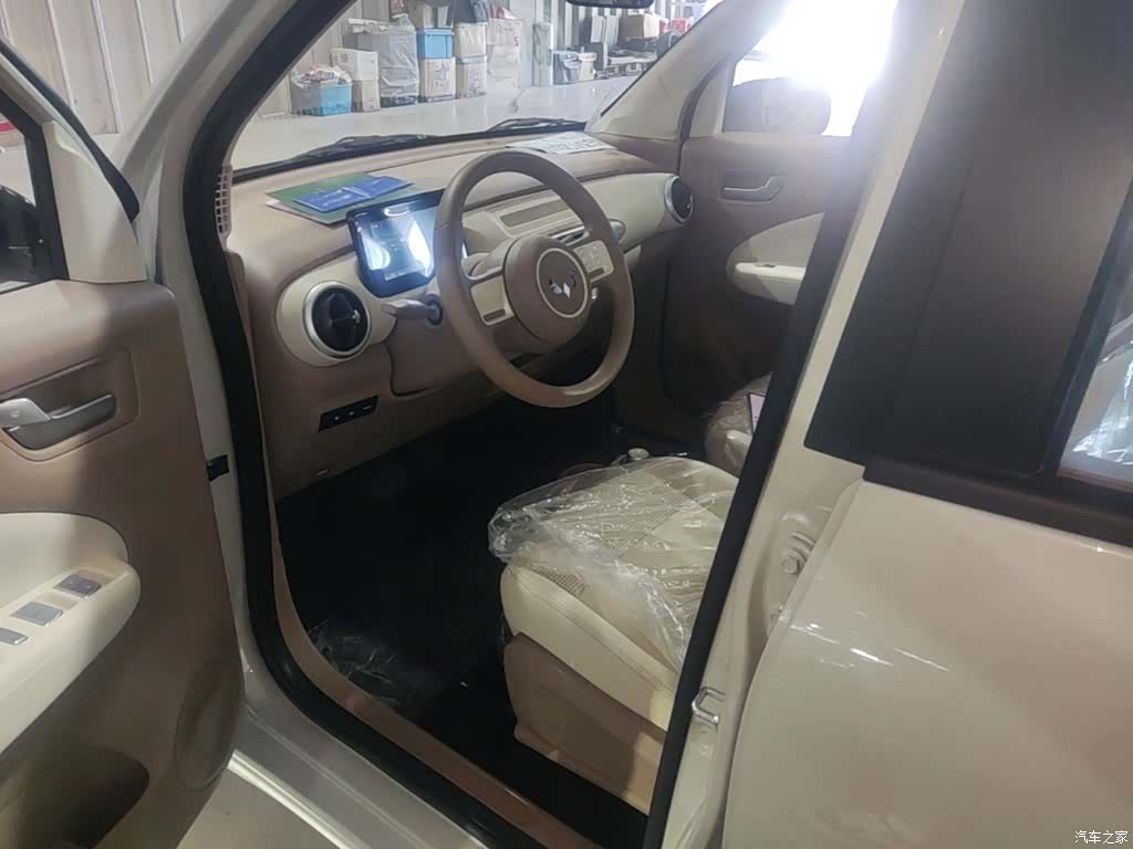 Wuling MINIEV, 2026 16