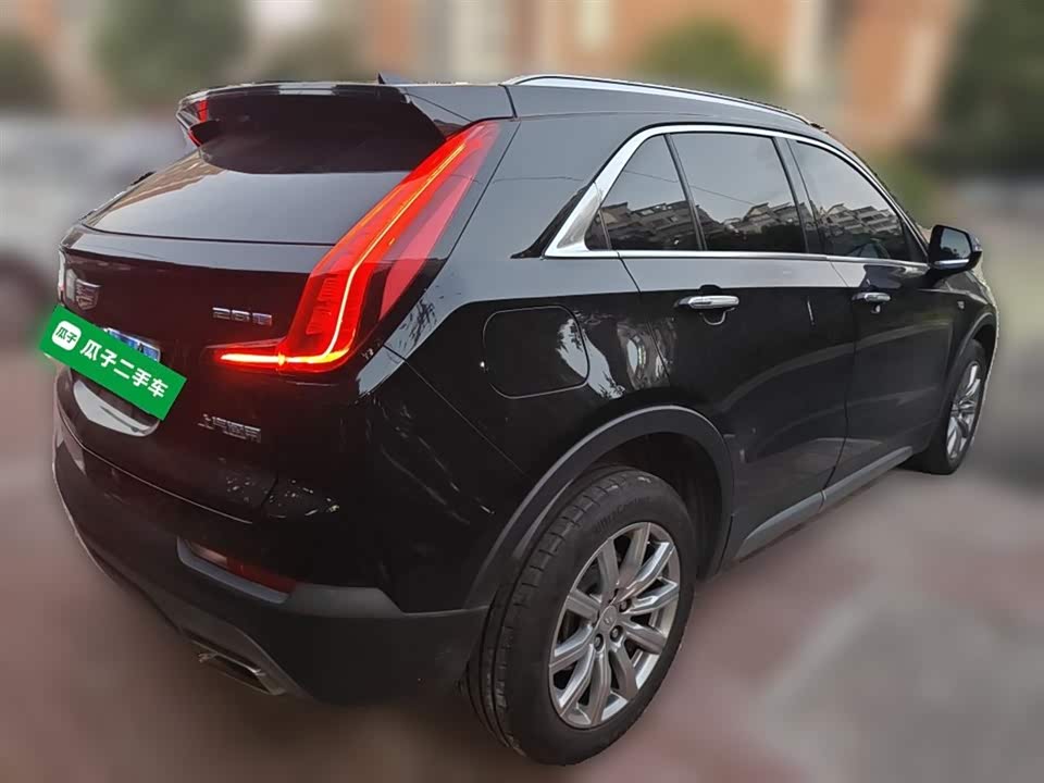 Cadillac XT4