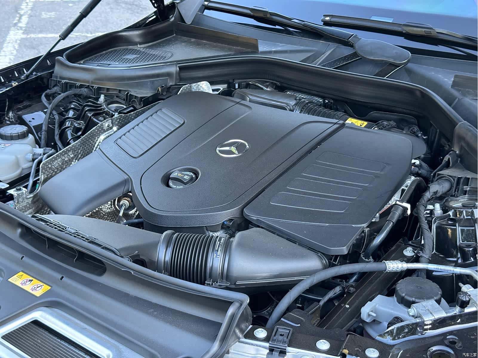 Mercedes-Benz GLC, 2025 16