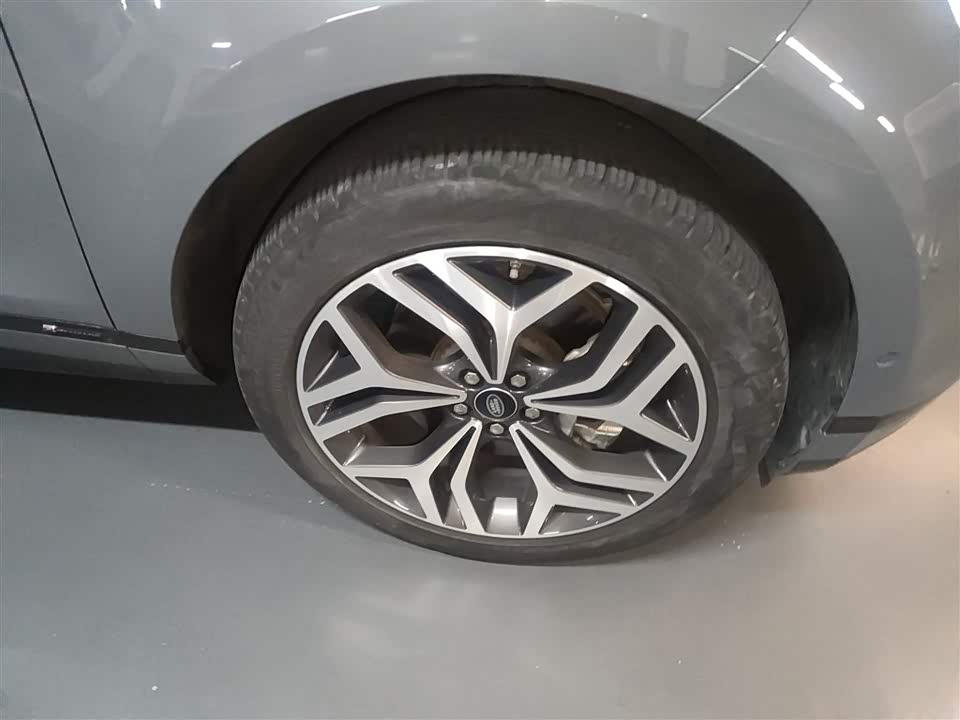 Land Rover Range Rover Aurora