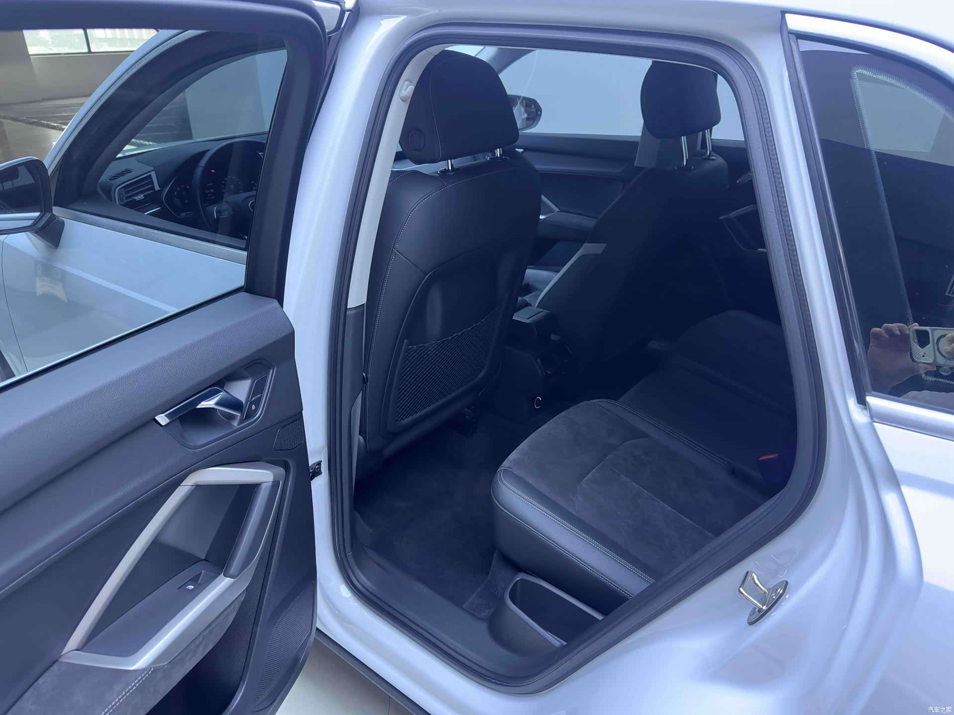 Audi Q3, 2022 16