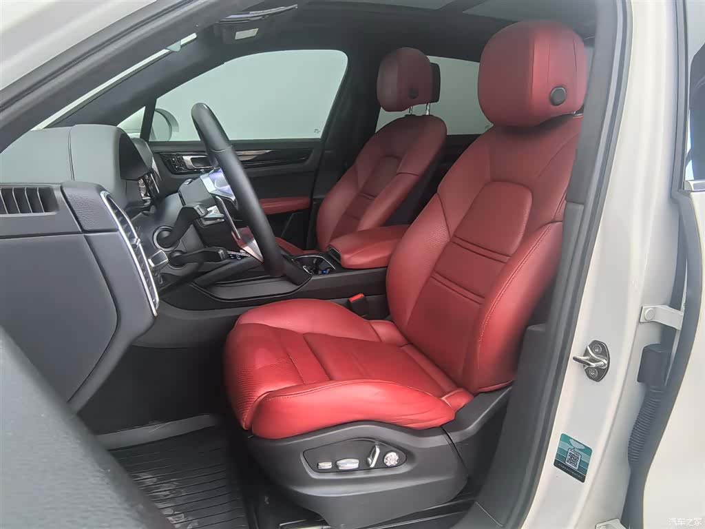 Porsche Cayenne, 2020 24