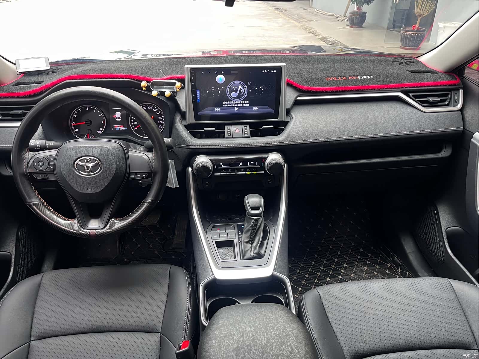 Toyota Wildlander, 2022 6
