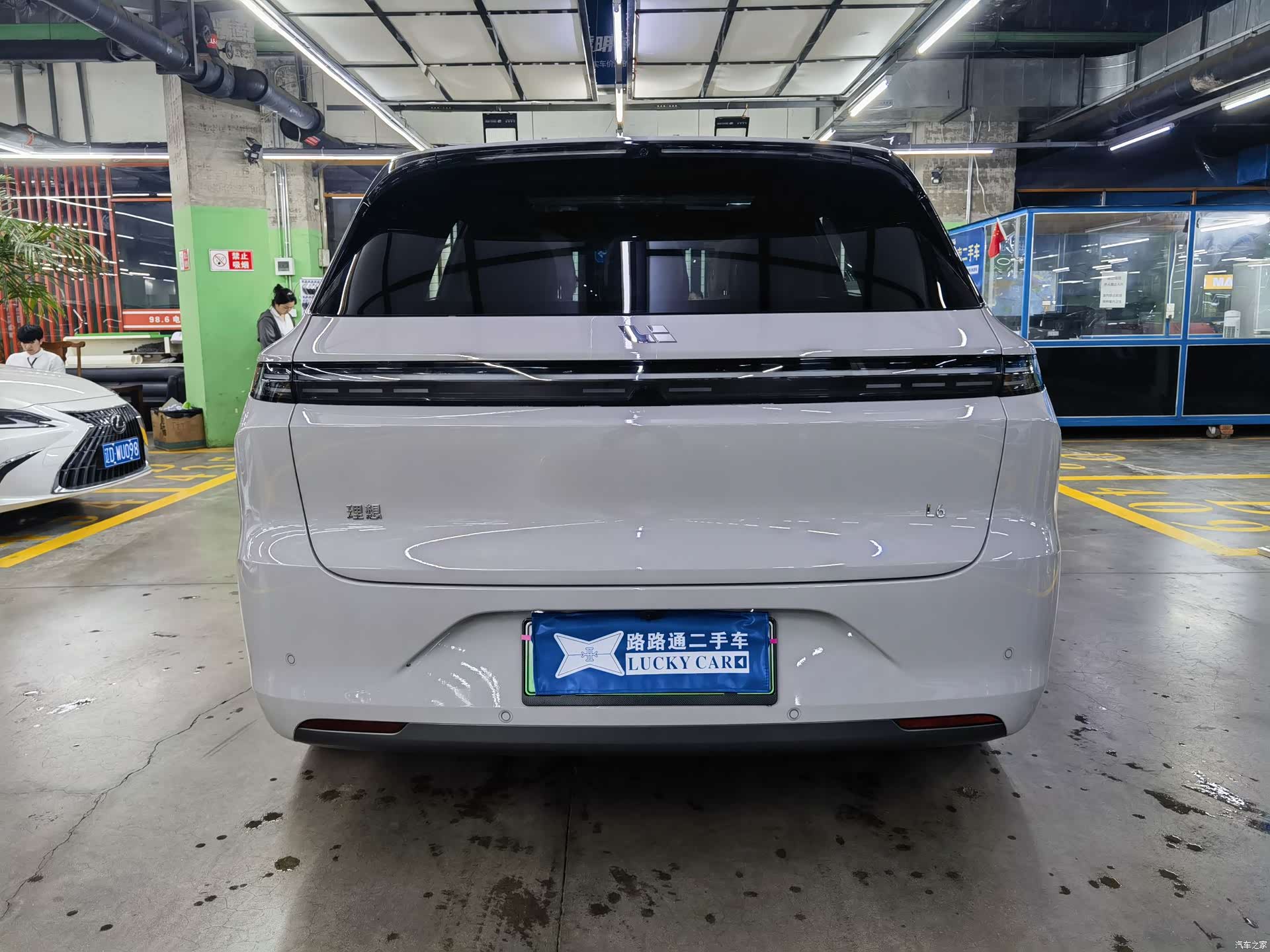 Li Auto L6, 2024 все фото