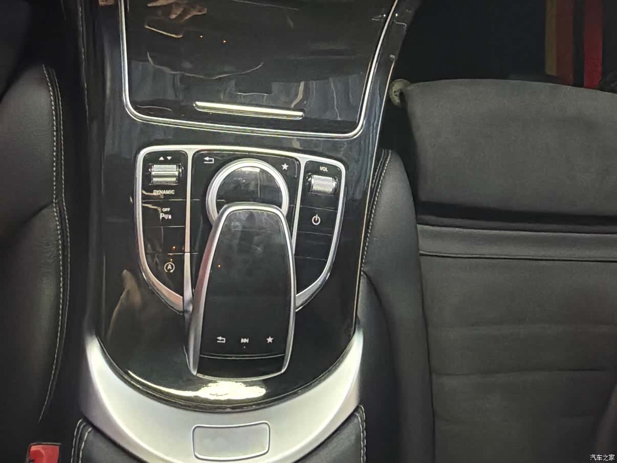 Mercedes-Benz C-Class, 2018 15