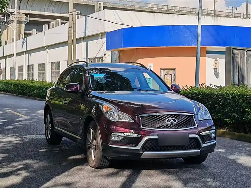 Infiniti QX50