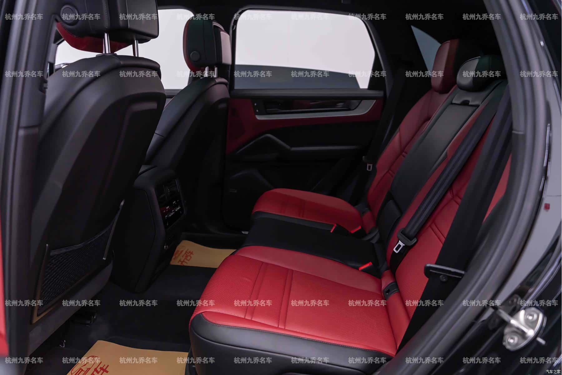 Porsche Cayenne, 2025 14