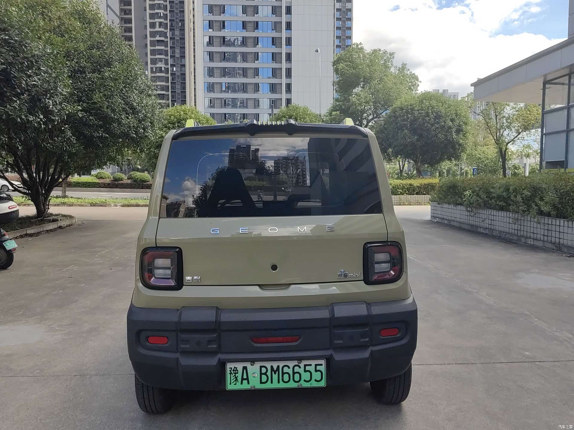Geely Panda, 2025 7