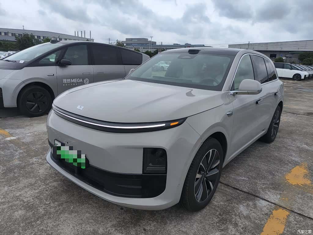 Li Auto L6, 2025 2