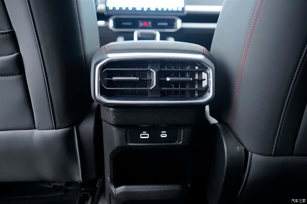 Jetour Traveller, 2024 18