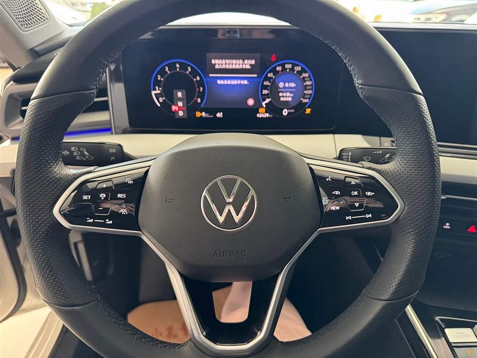 Volkswagen Lingdu