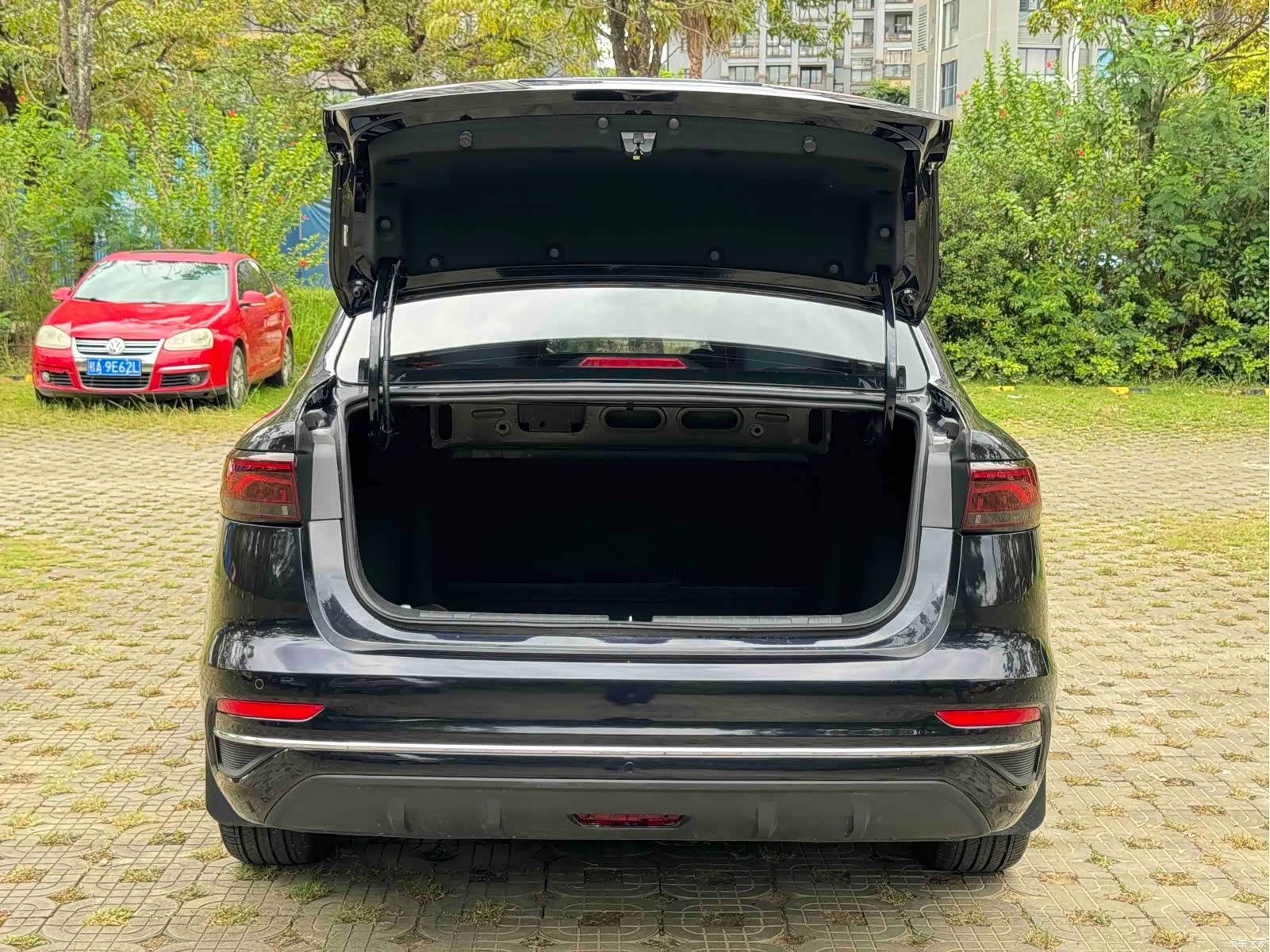 Geely Emgrand, 2022 43