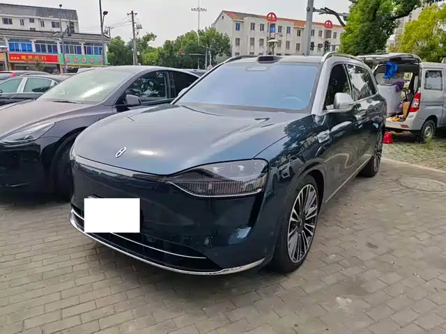 AITO M9 2025 — купить из Китая под заказ