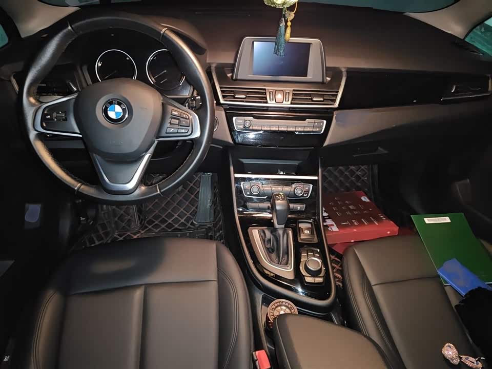 BMW 2 series station wagon