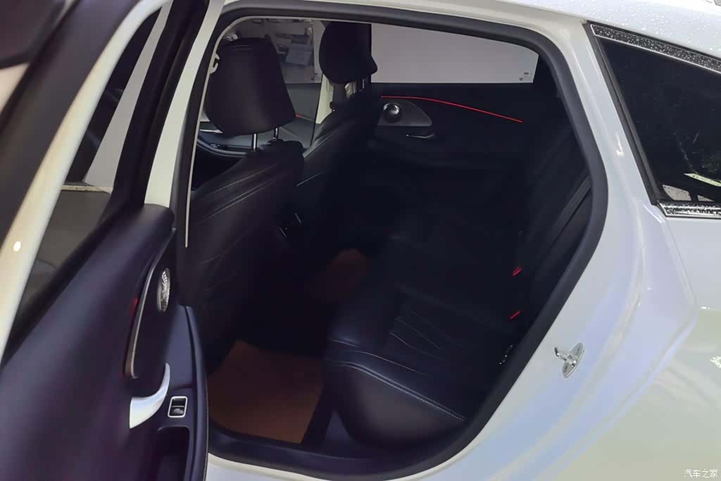 Chery Arrizo 8, 2024 11