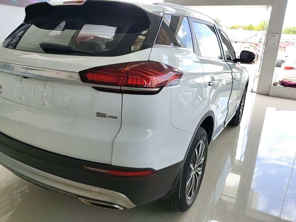 Geely Boyue, 2020 8