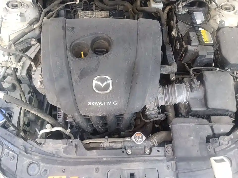 Mazda 3 Angkesaila