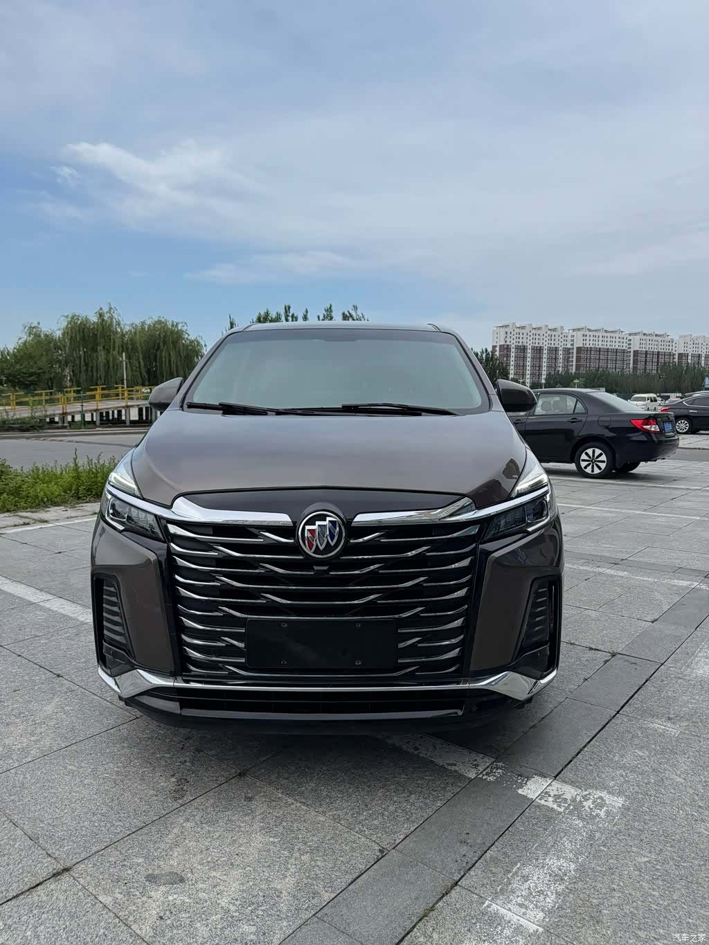 Buick GL8, 2023 3