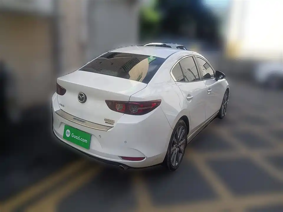 Mazda 3 Angkesaila