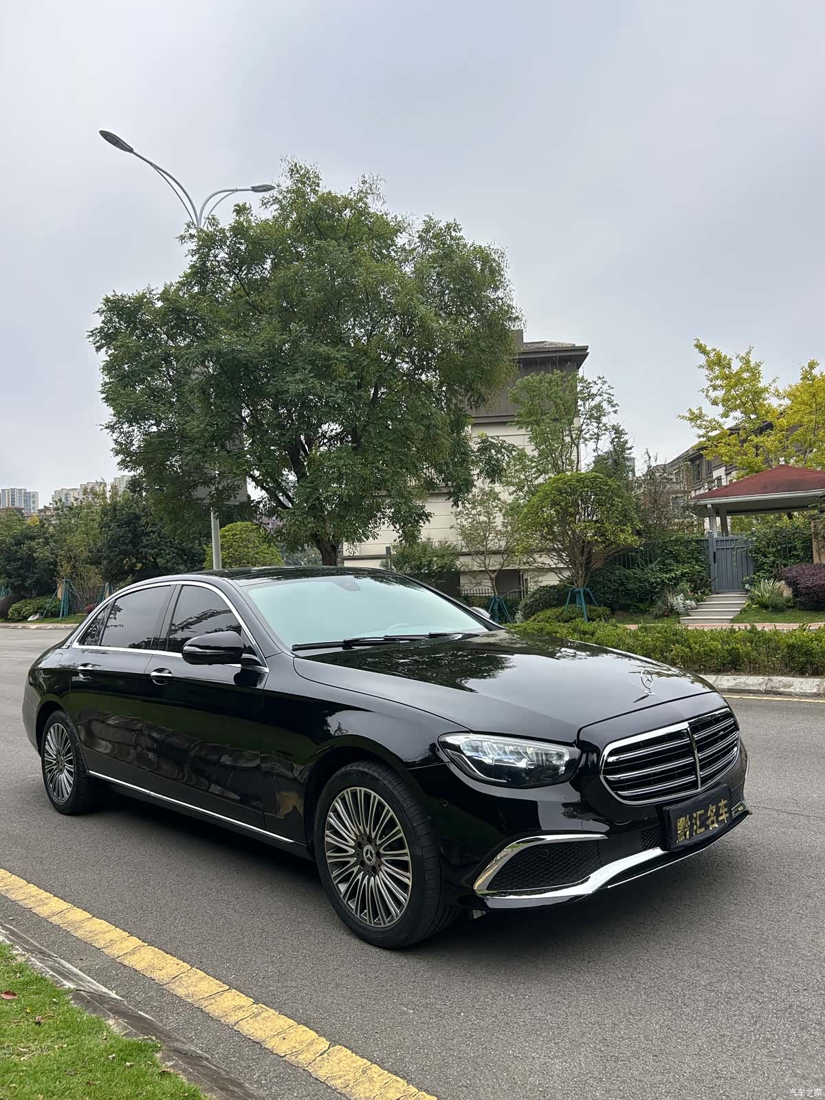 Mercedes-Benz E-Class, 2021 3