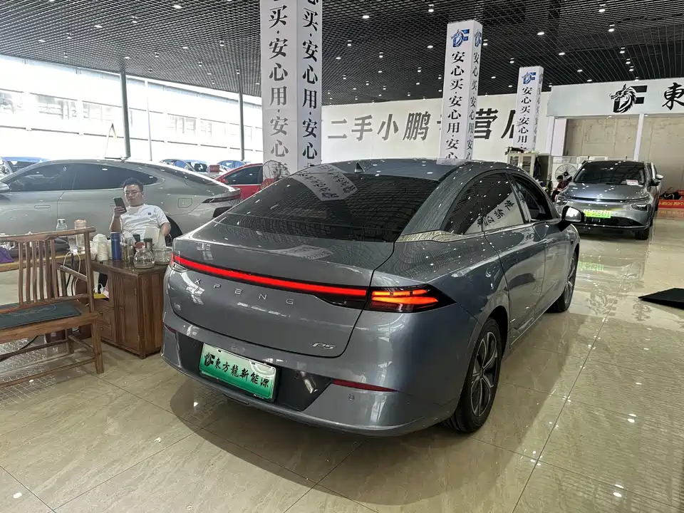XPENG P5