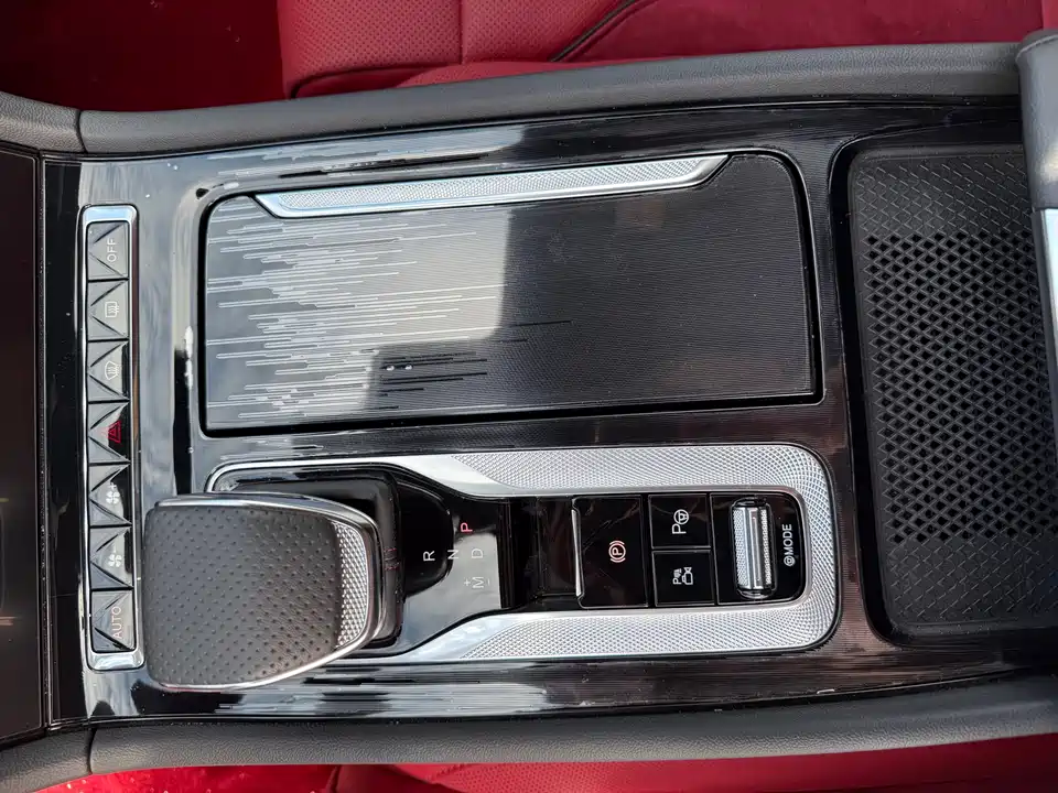 Hongqi H6 Hongqi H6