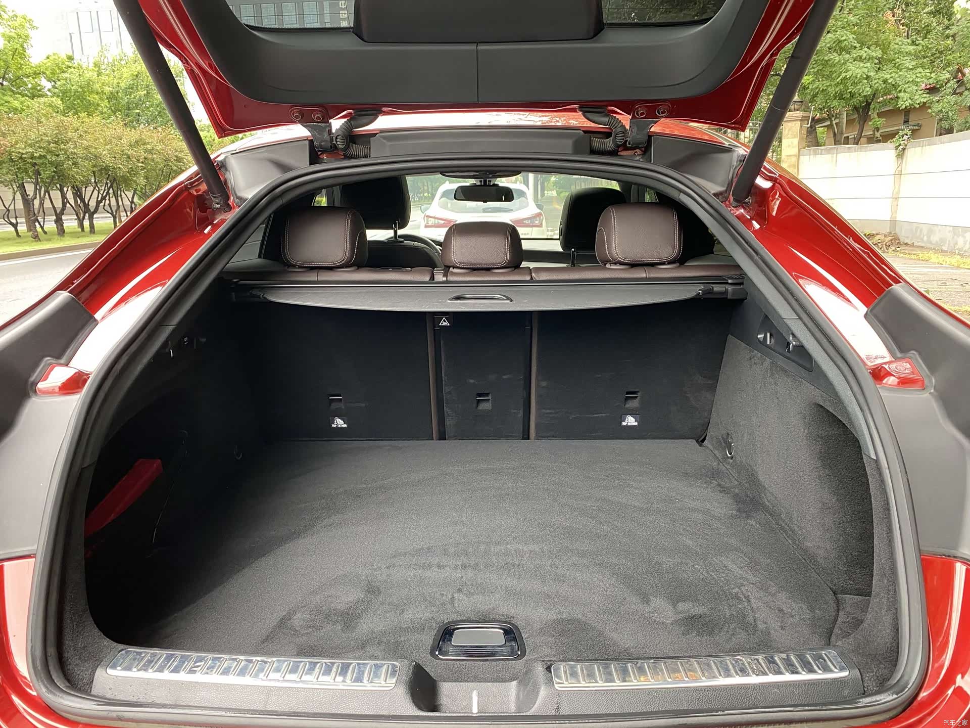 Mercedes-Benz GLC, 2017 12
