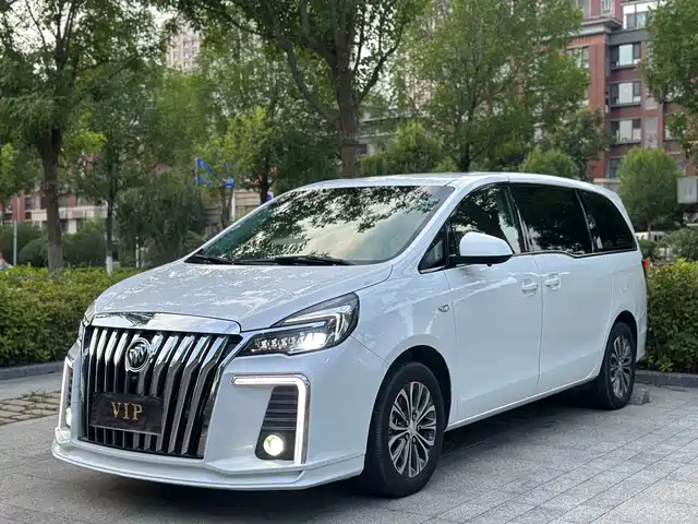 Buick GL8 2022 — купить из Китая под заказ