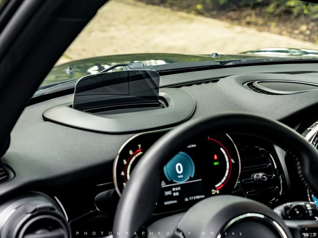 Mini Cooper, 2023 все фото