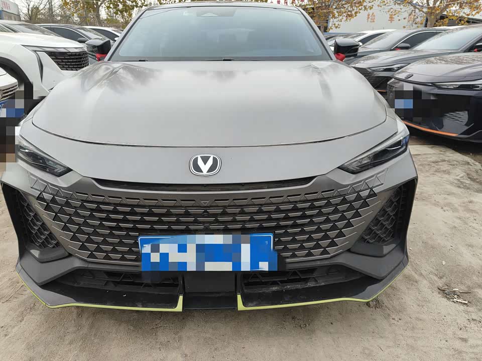 Changan UNI-V