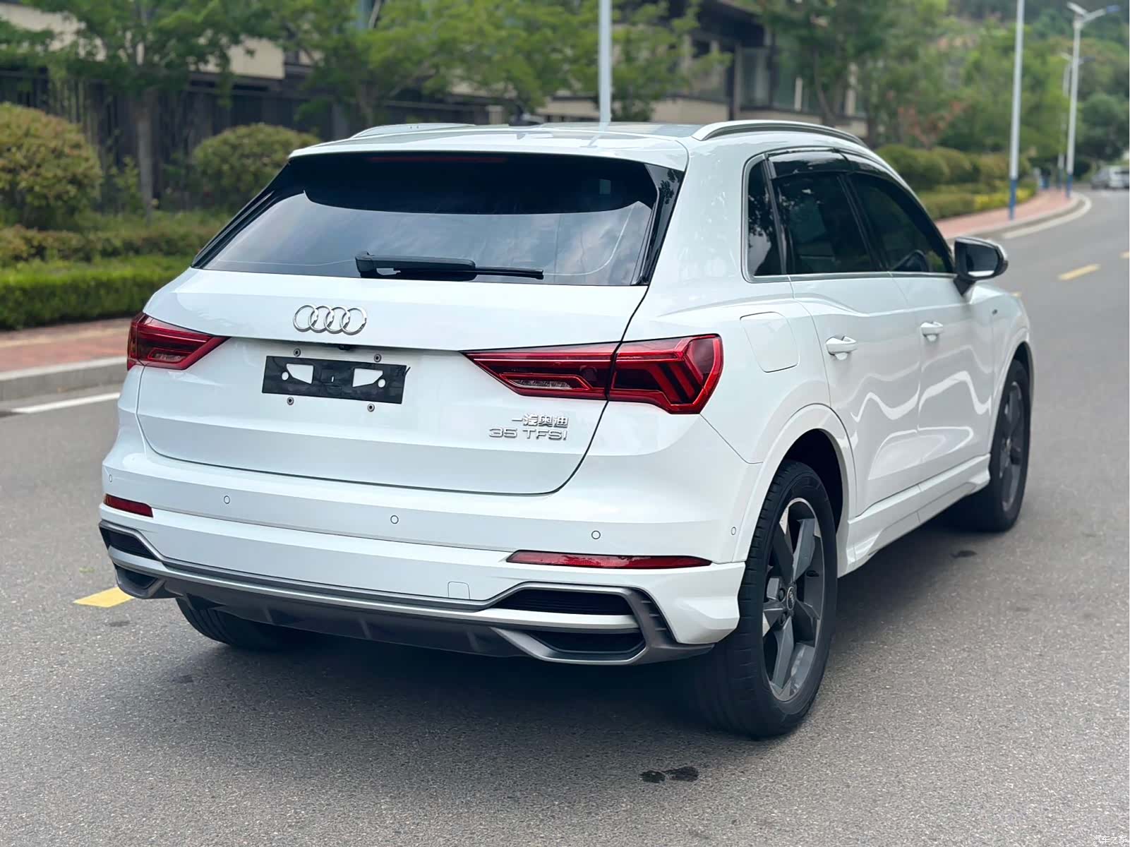 Audi Q3, 2022 6