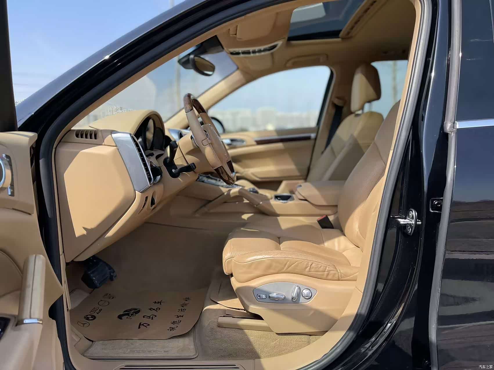 Porsche Cayenne, 2012 7