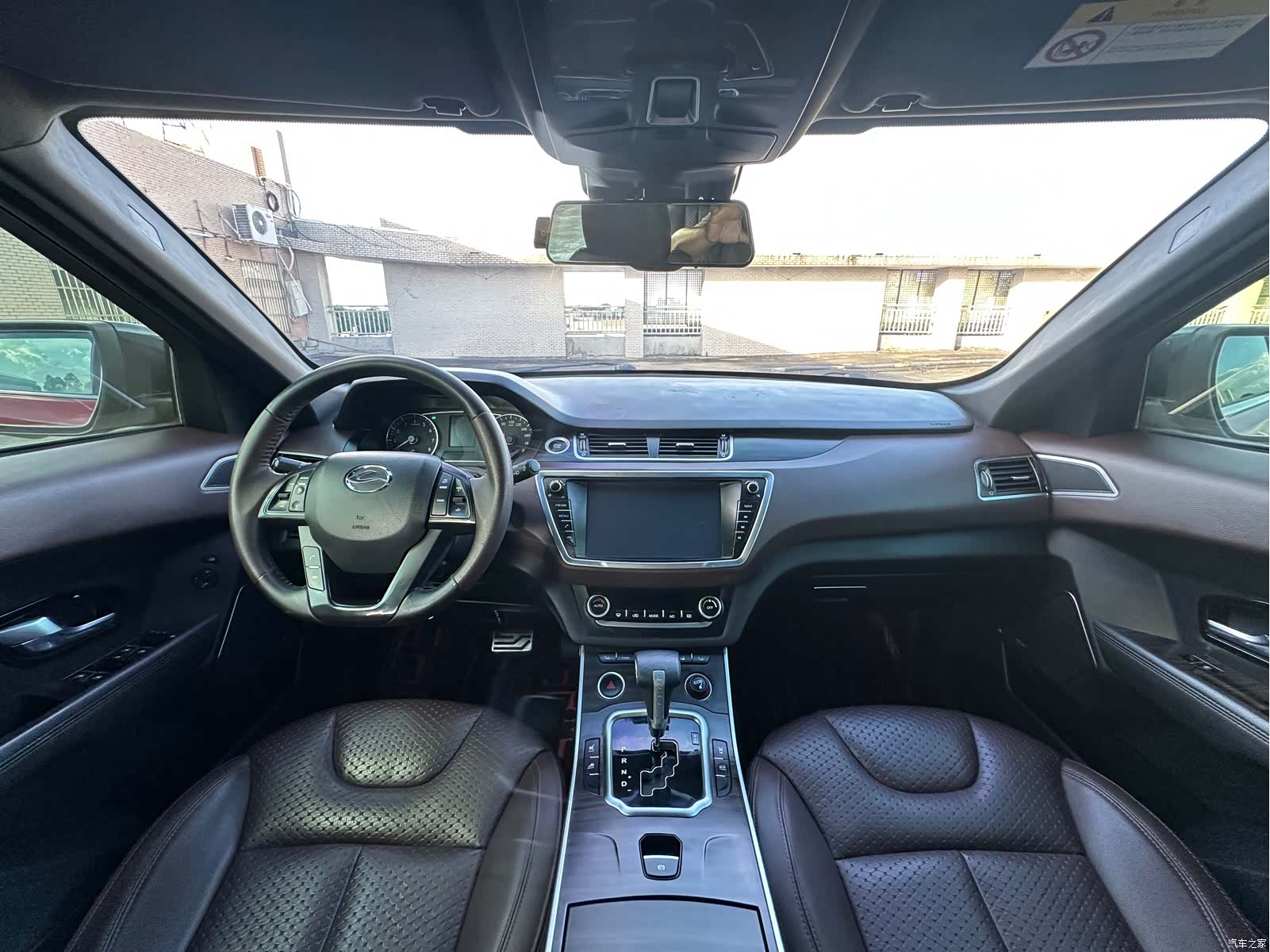 Landwind X7, 2016 11
