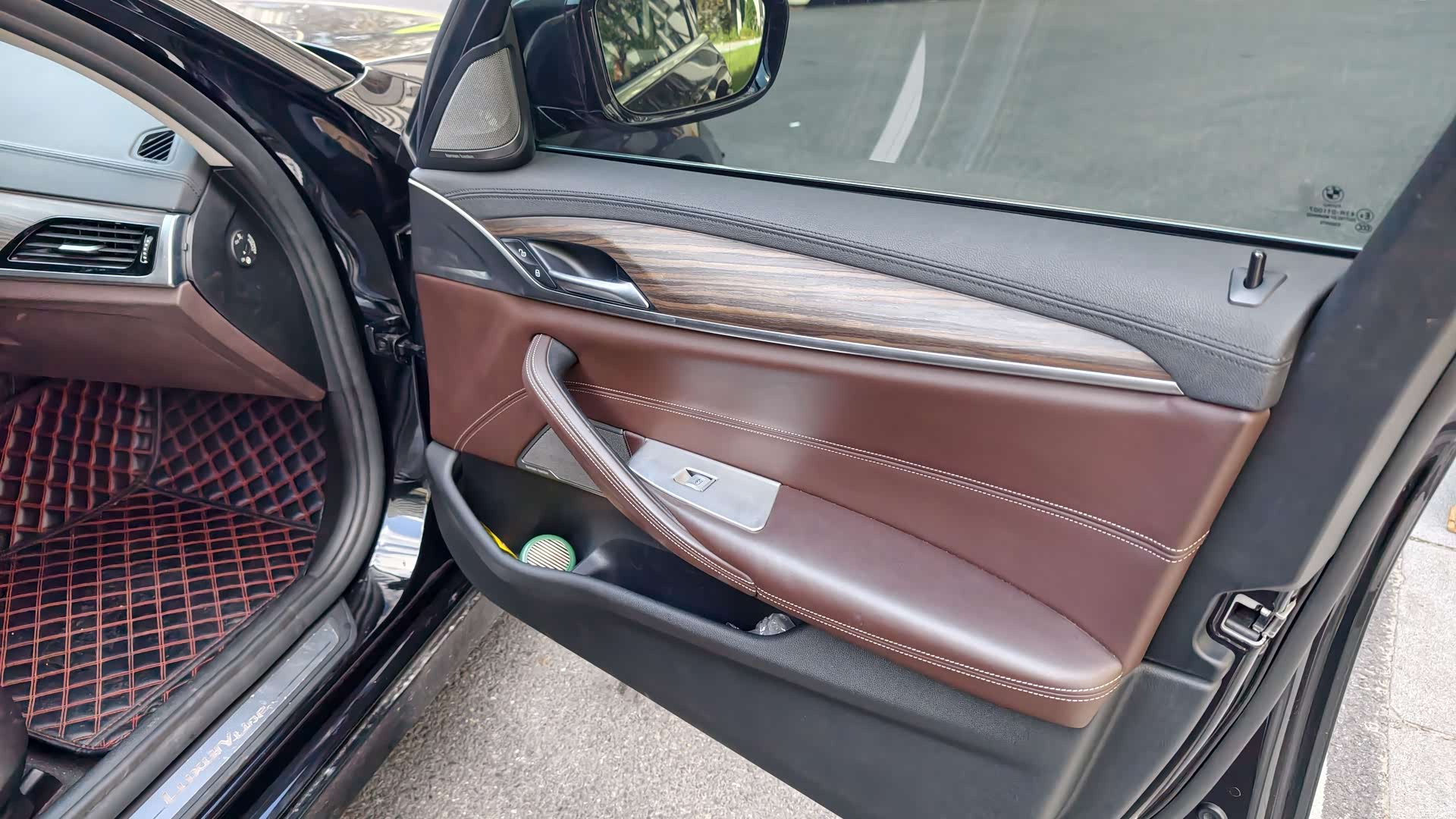 BMW 5 Series, 2018 11