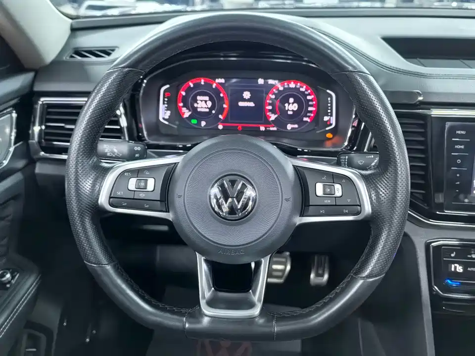 Volkswagen Tourang