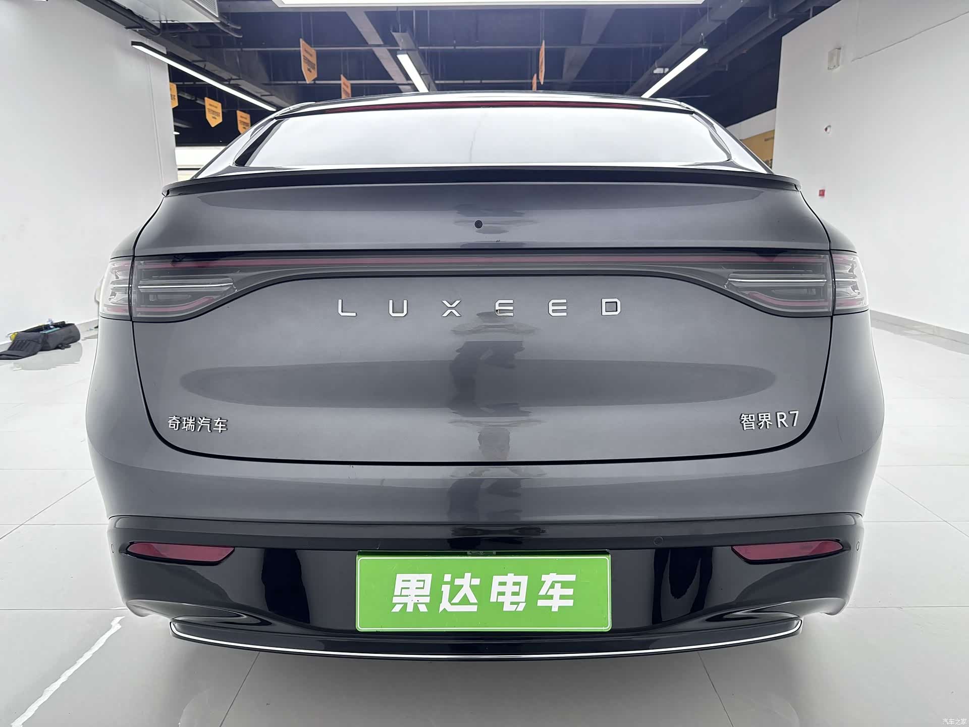 Luxeed R7, 2025 6