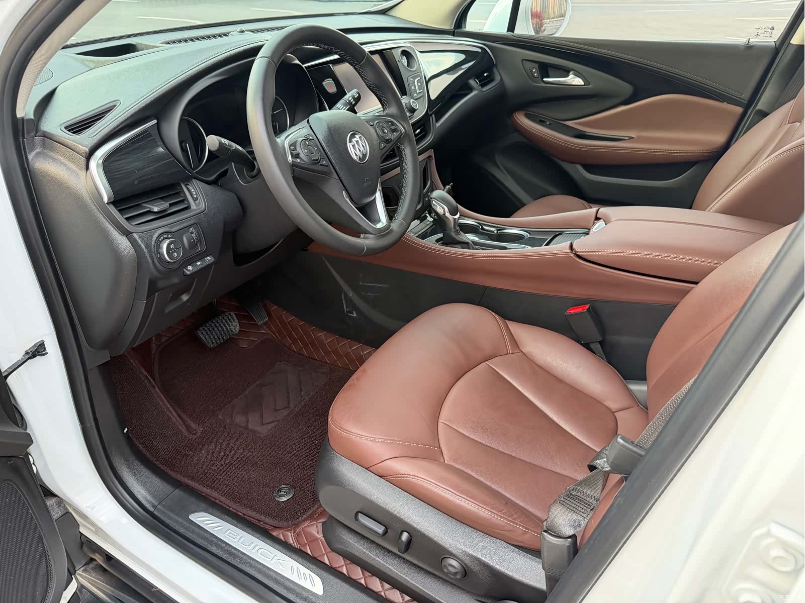 Buick Envision Plus, 2018 2