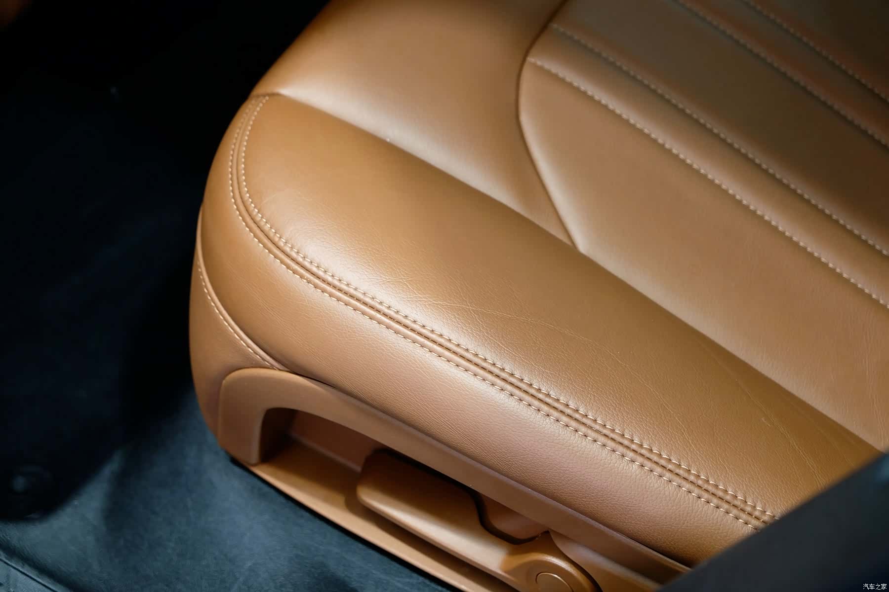 Maserati Levante, 2016 16