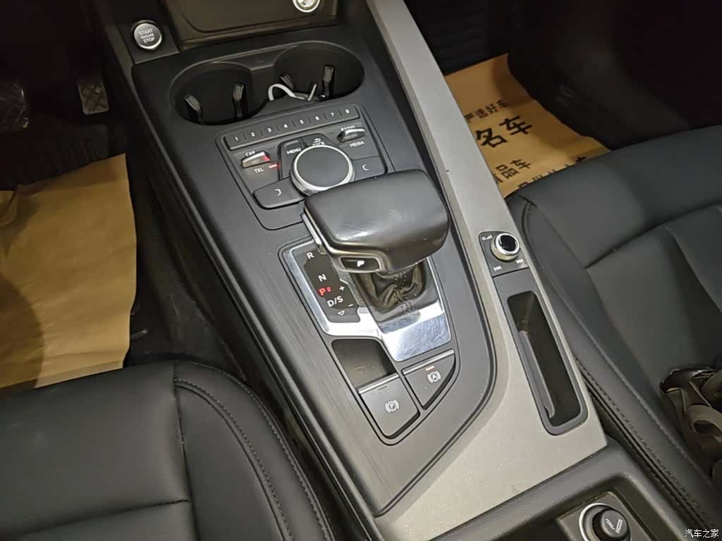 Audi A4L, 2016 14