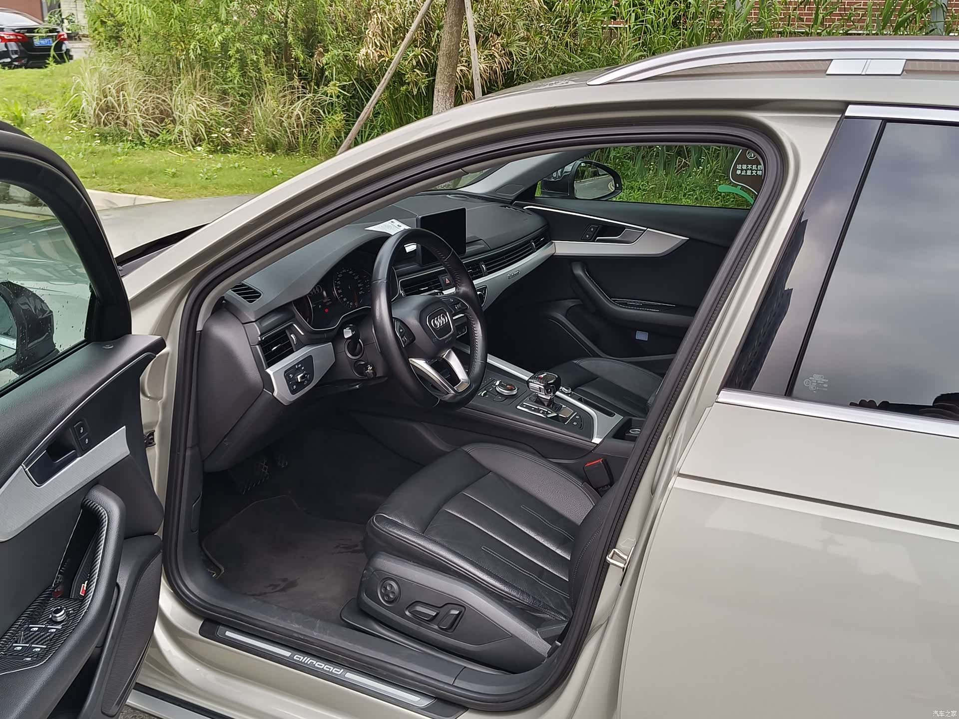 Audi A4, 2018 4